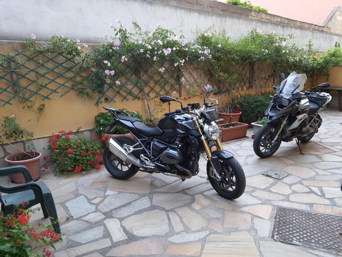 Al Pez Exclusive Rooms Olbia Exterior photo
