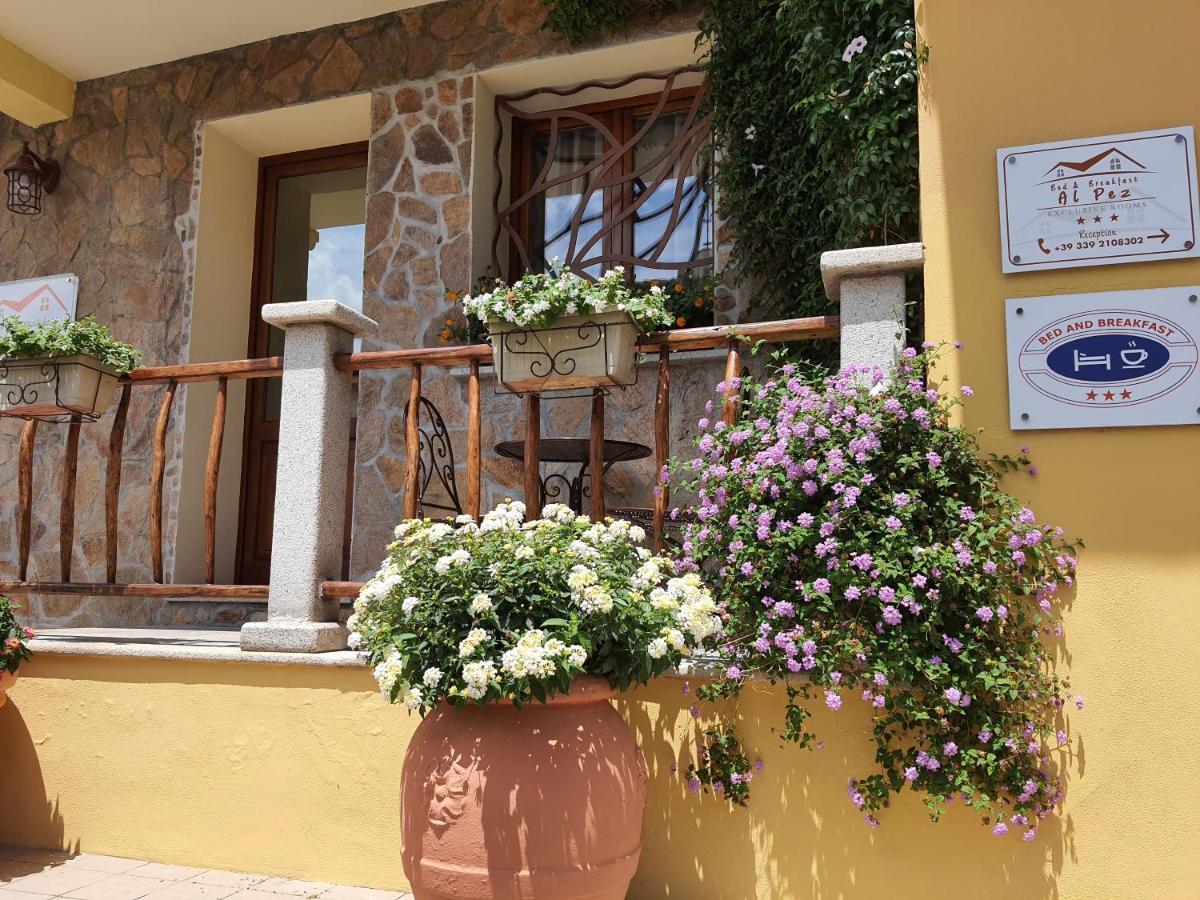 Al Pez Exclusive Rooms Olbia Exterior photo